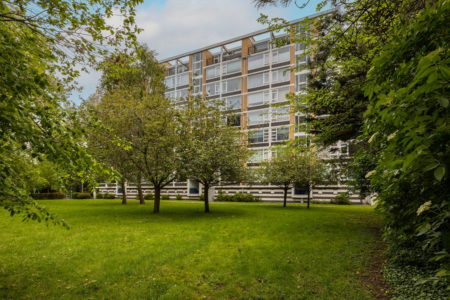Photo 34 of Louis Davidsstraat 143