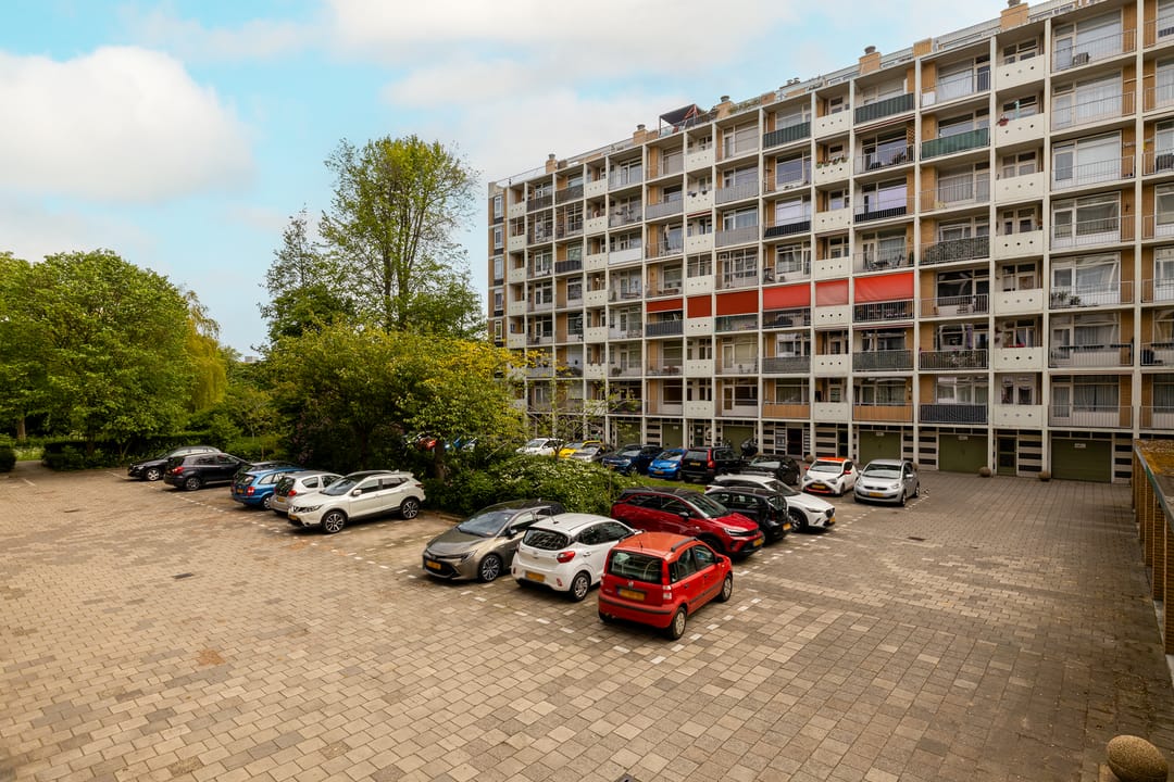 Photo 31 of Louis Davidsstraat 143