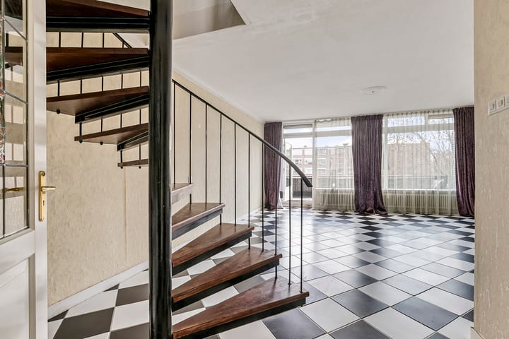 Appartement te koop: Hanzestraat 158, Arnhem