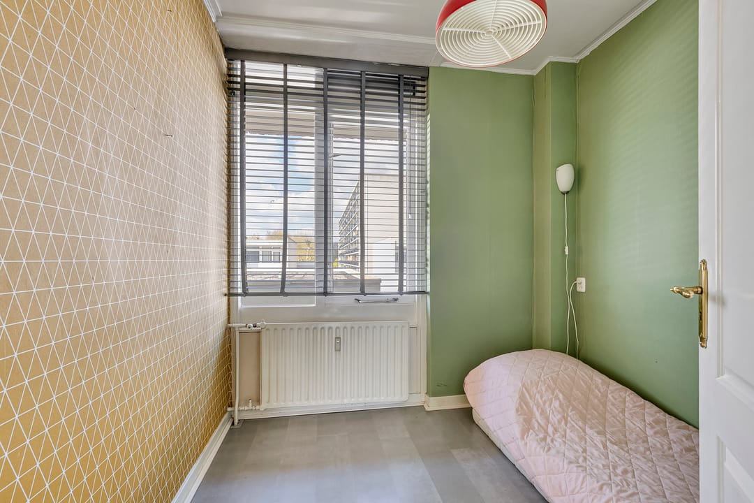 Spacious Maisonette with Three Bedrooms and Two Balconies in Arnhem — 16