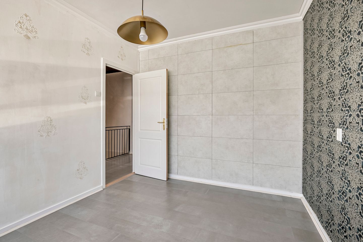 Spacious Maisonette with Three Bedrooms and Two Balconies in Arnhem — 20