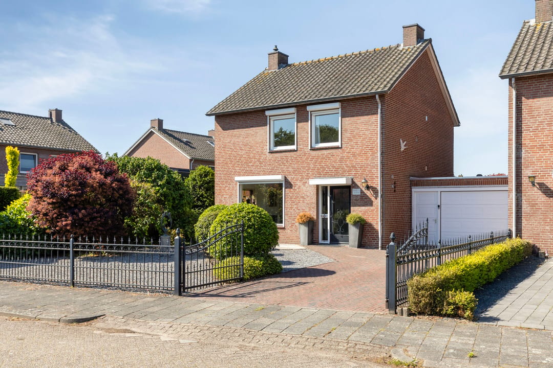 Photo 1 of Pettenmakerstraat 1