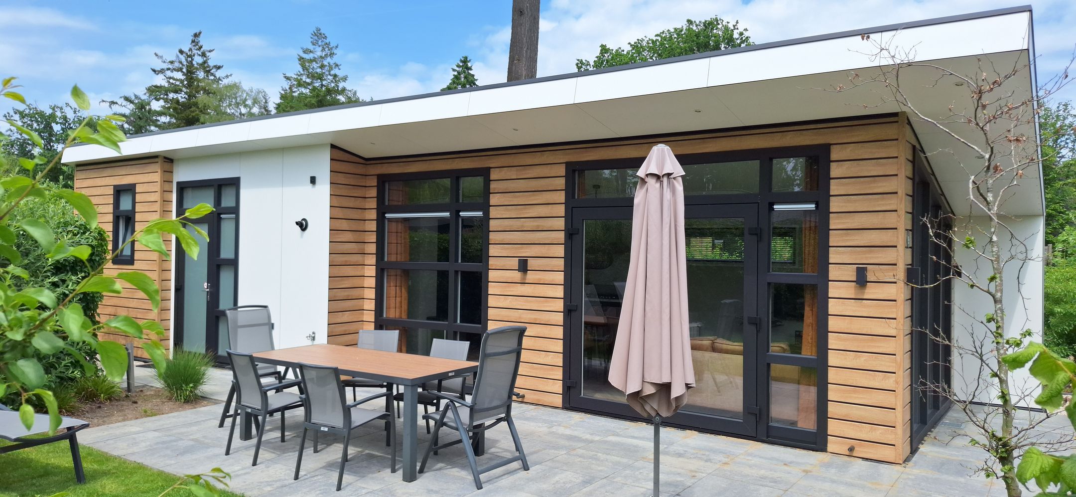 2-bedroom freehold villa in Ede — photo 5 of 5