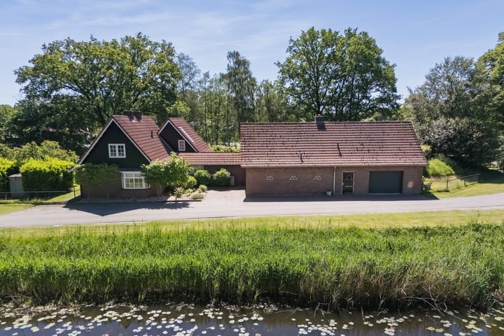 Photo 2 of Nordhornsestraat 139