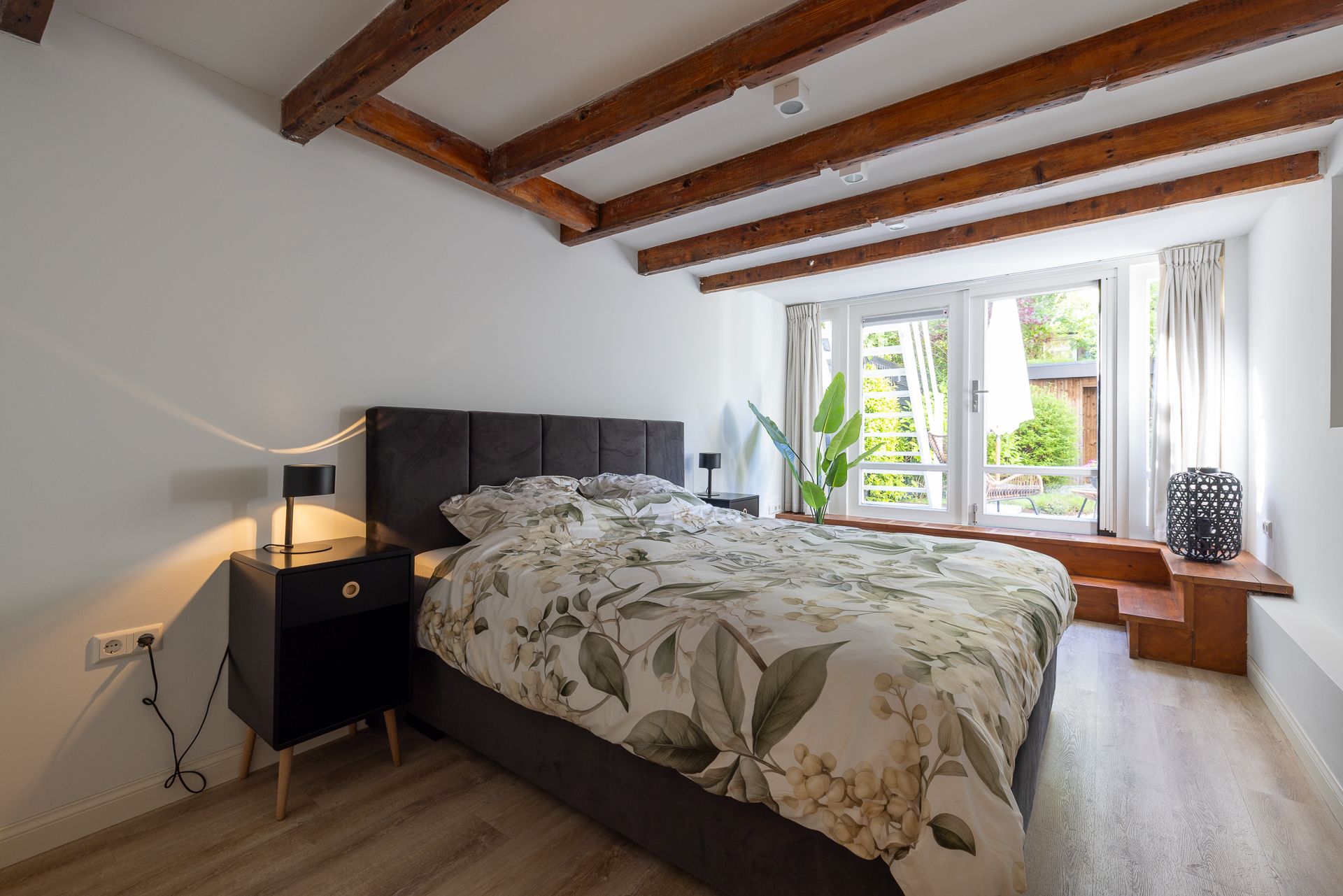 Photo 18 of Klein-Coolstraat 34-A