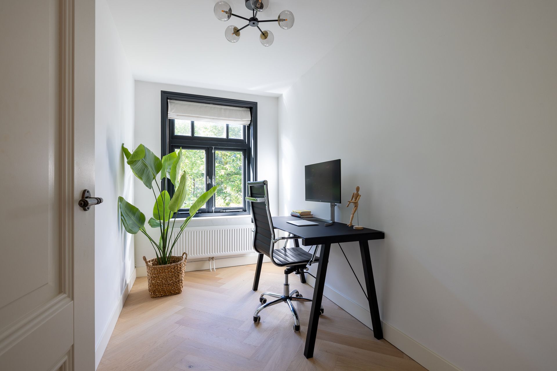 Photo 15 of Klein-Coolstraat 34-A
