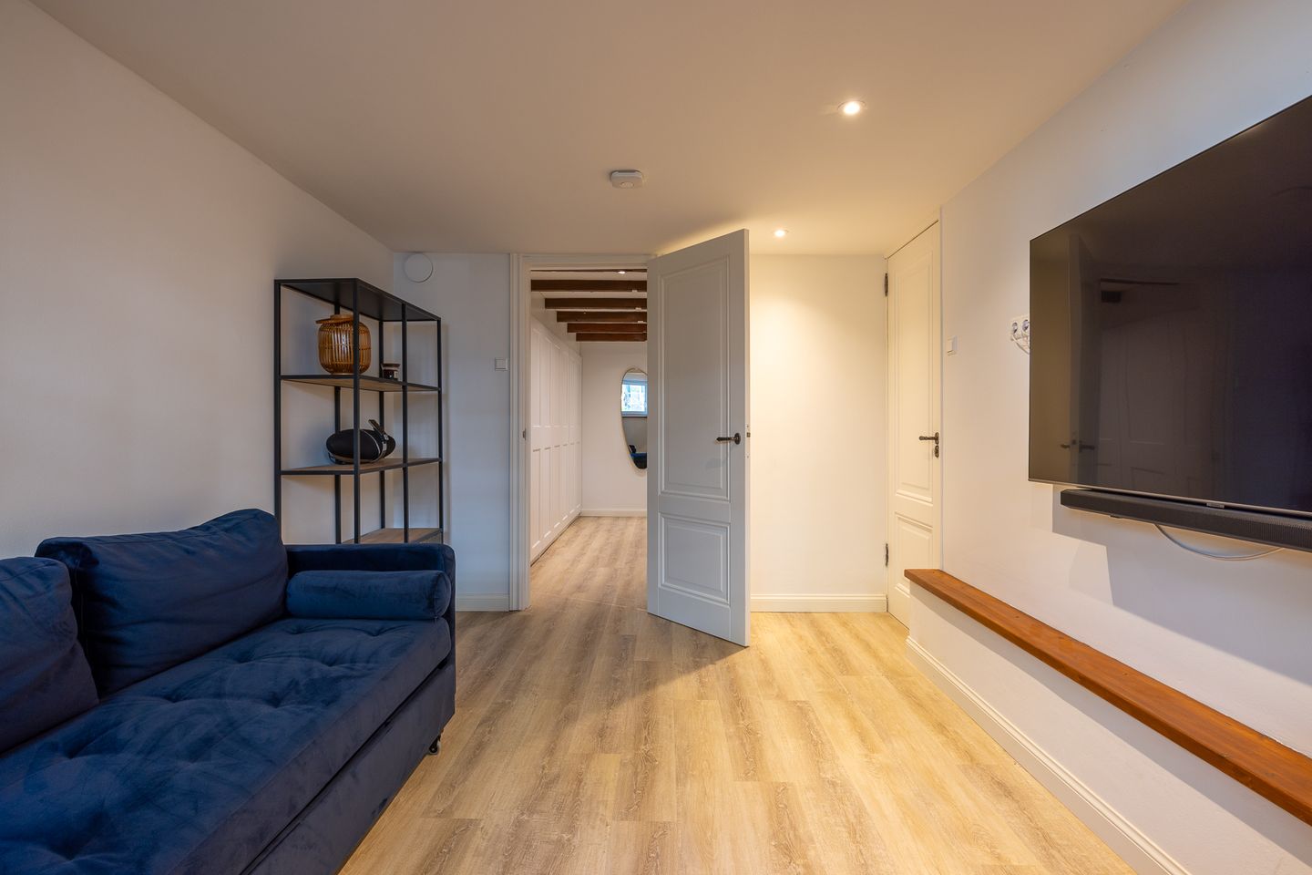 Photo 20 of Klein-Coolstraat 34-A