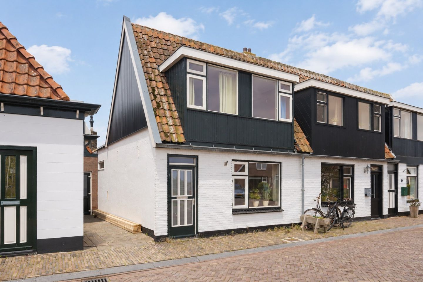 Foto 1 van Het Buurtje 11