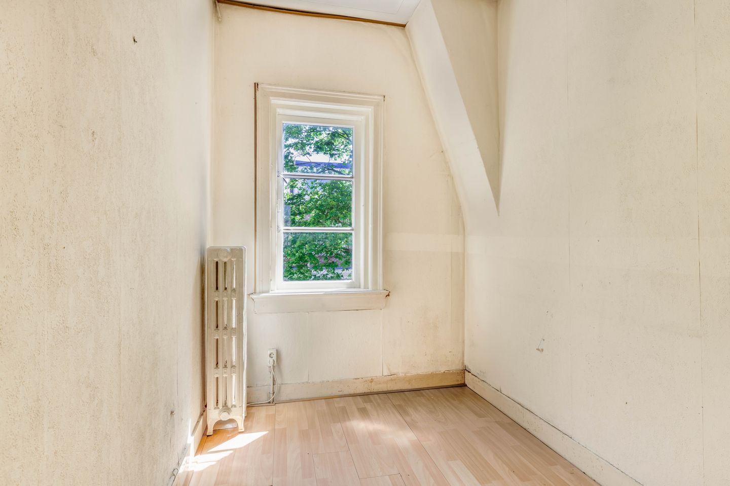 Photo 20 of Zonnebloemstraat 44