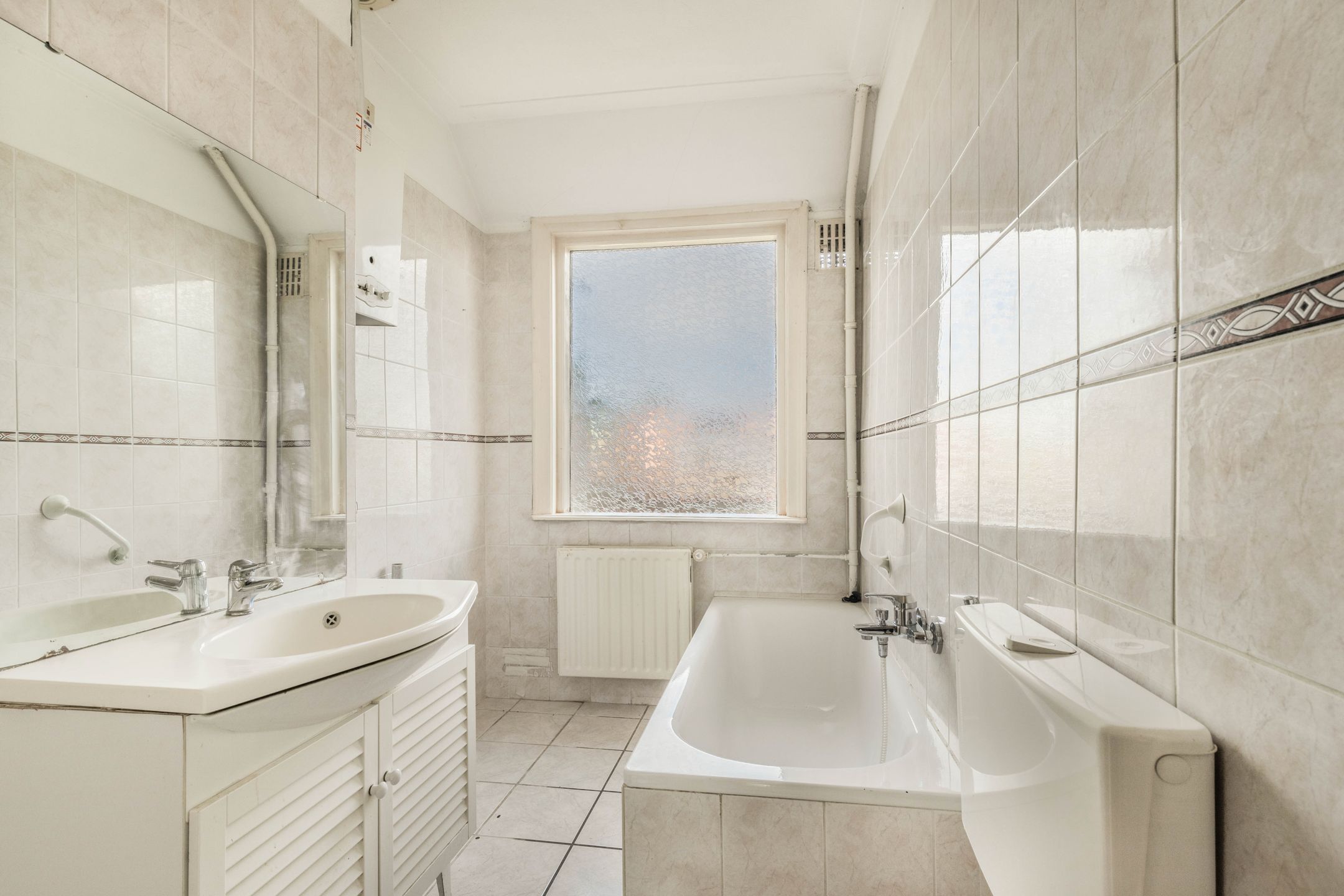 Photo 21 of Zonnebloemstraat 44