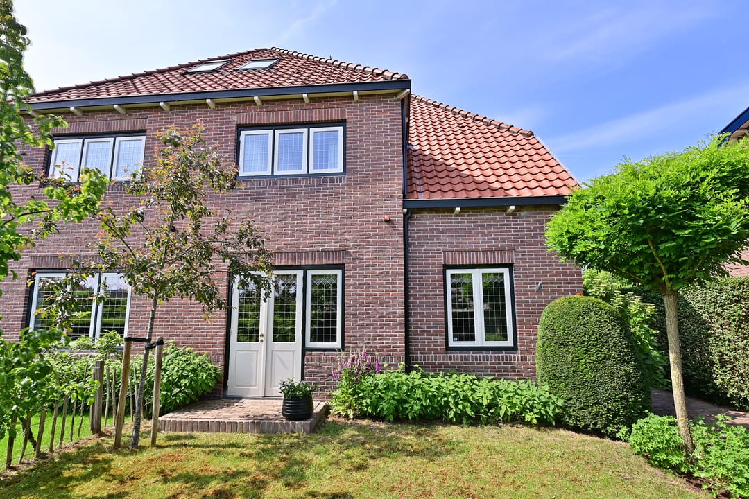 Photo 38 of Meentweg 15