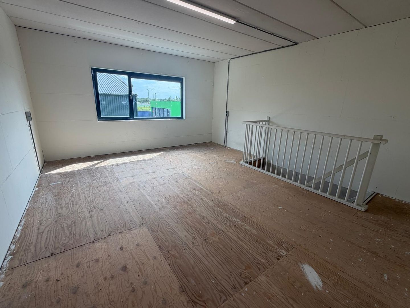 View photo 5 of Spaubeekstraat 95-06