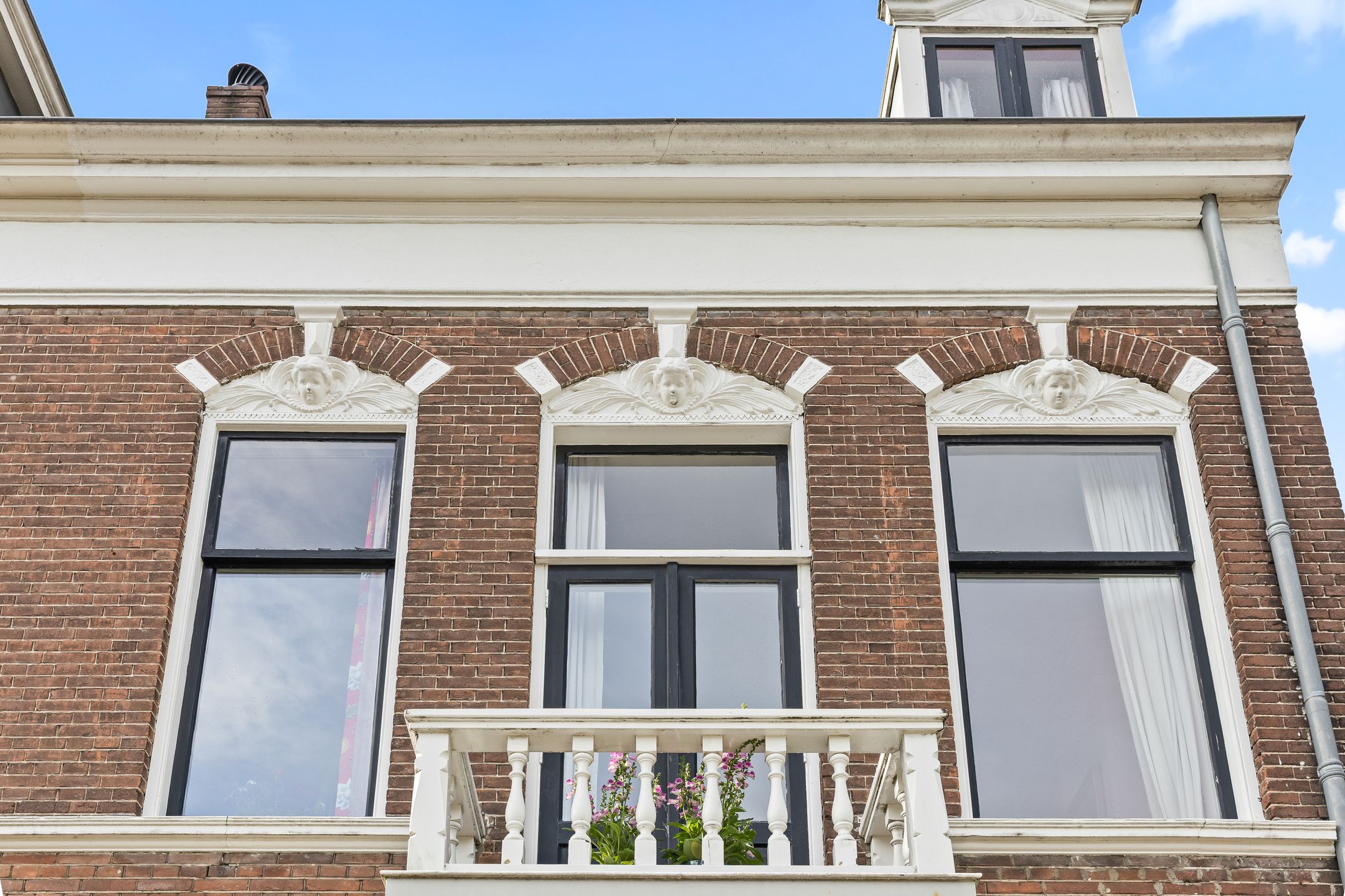 Photo 9 of Prinsenstraat 84