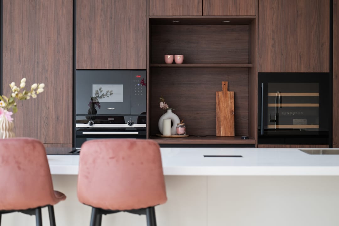 Luxury 5-Room Apartment on Mathenesserlaan with New Foundation and Terrace — 22