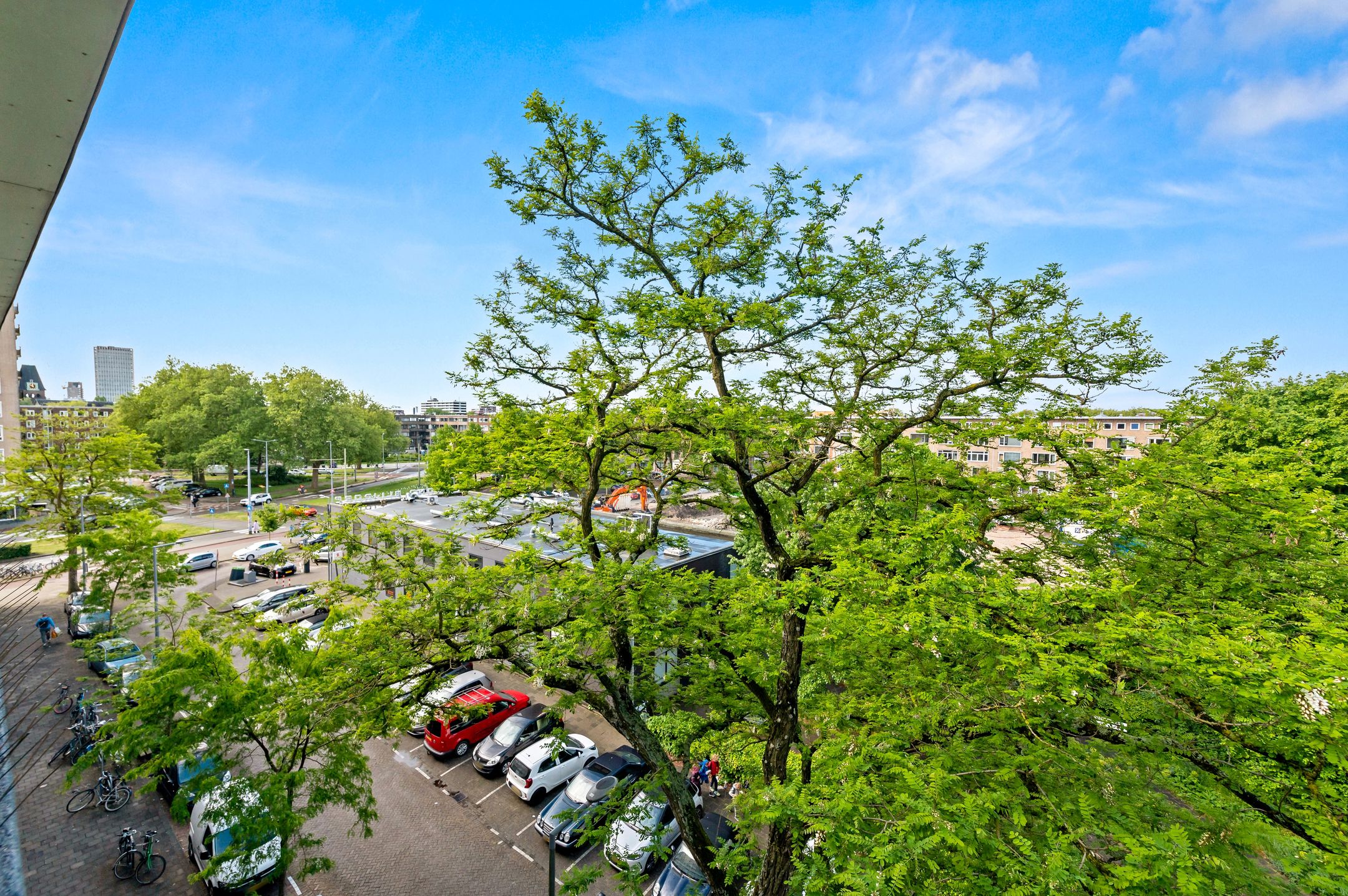 Atmospheric Double Upper House with Two Balconies and Green Views in Rotterdam-Noord — 30