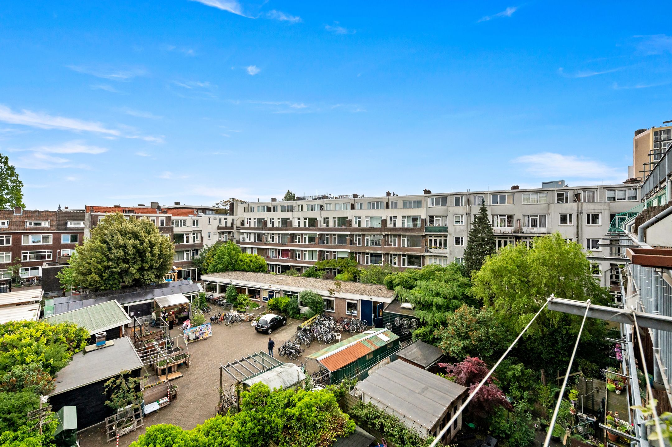 Atmospheric Double Upper House with Two Balconies and Green Views in Rotterdam-Noord — 18