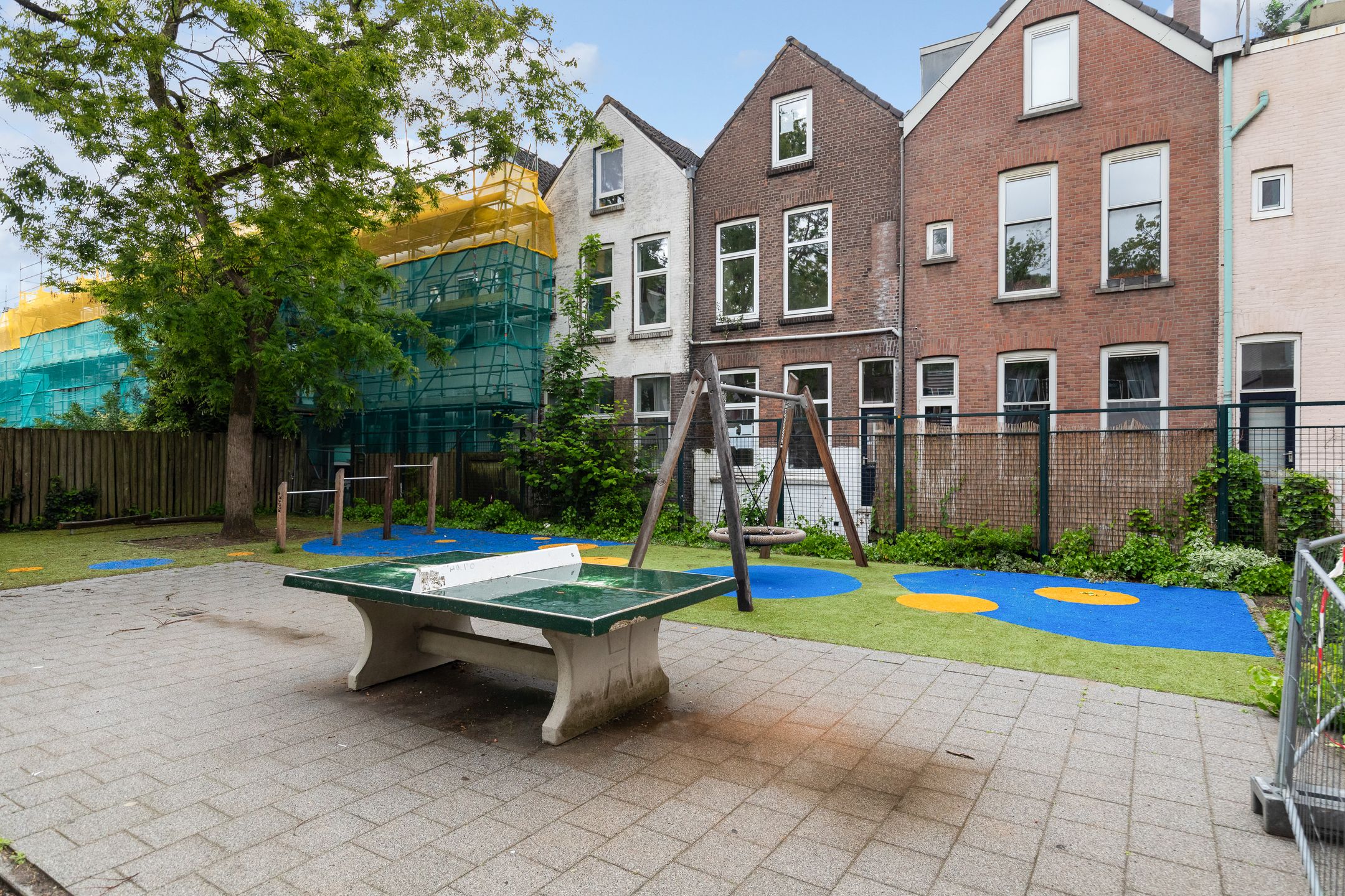 Foto 42 van Lambertusstraat 136-A02
