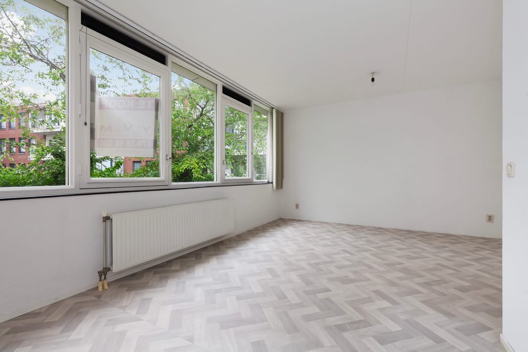 Photo 26 of Van de Veldestraat 55