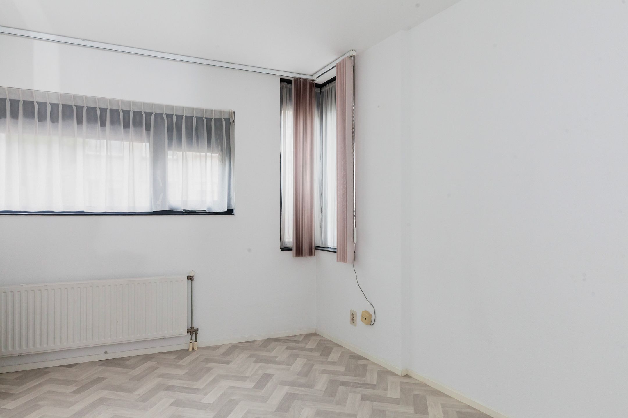 Photo 30 of Van de Veldestraat 55