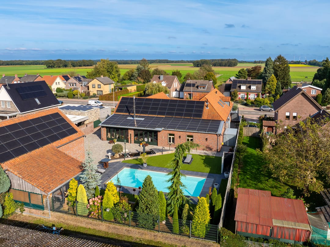 Exclusive U-Shaped Farmhouse with Pool, Office Space and Independent Apartment in Koningsbosch — 52