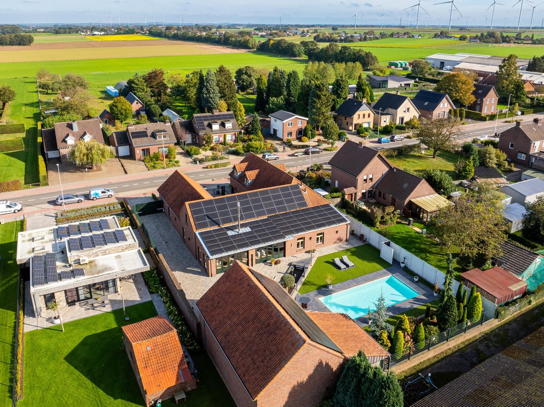 Exclusive U-Shaped Farmhouse with Pool, Office Space and Independent Apartment in Koningsbosch — 53