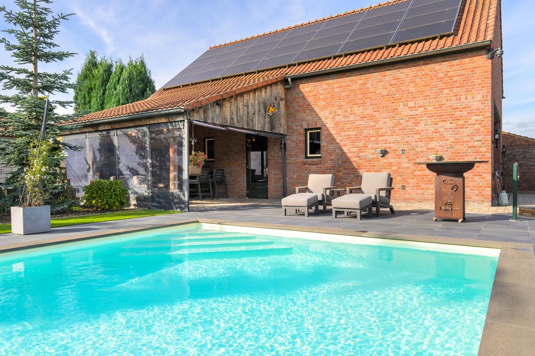 Exclusive U-Shaped Farmhouse with Pool, Office Space and Independent Apartment in Koningsbosch — 23