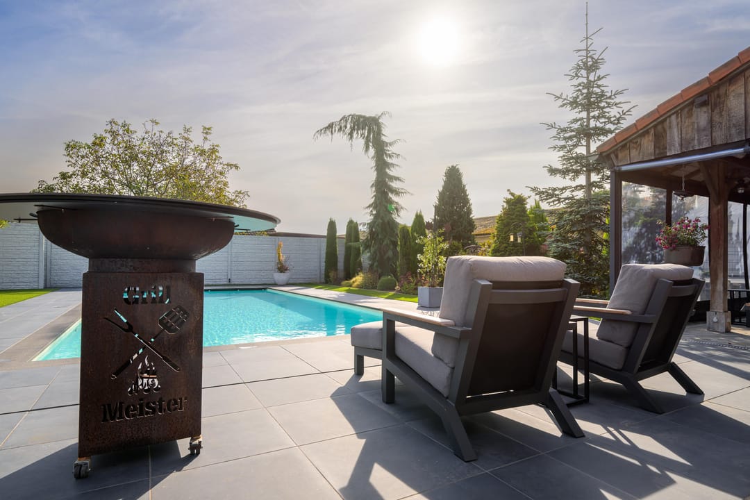 Exclusive U-Shaped Farmhouse with Pool, Office Space and Independent Apartment in Koningsbosch — 22