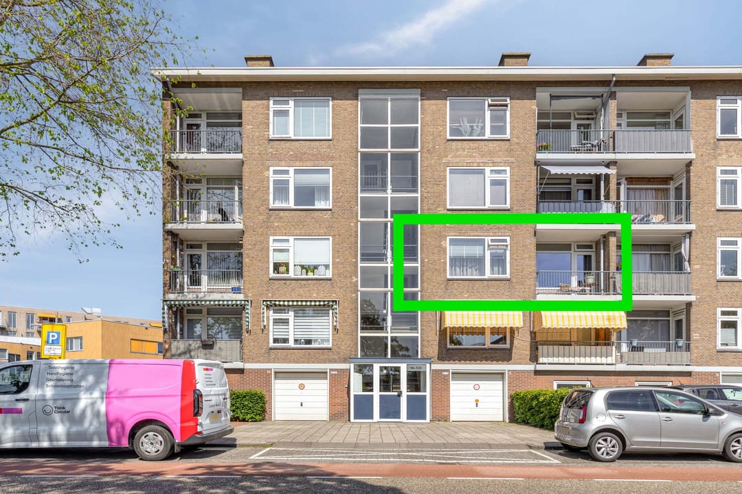Photo 2 of Carel van Manderstraat 88