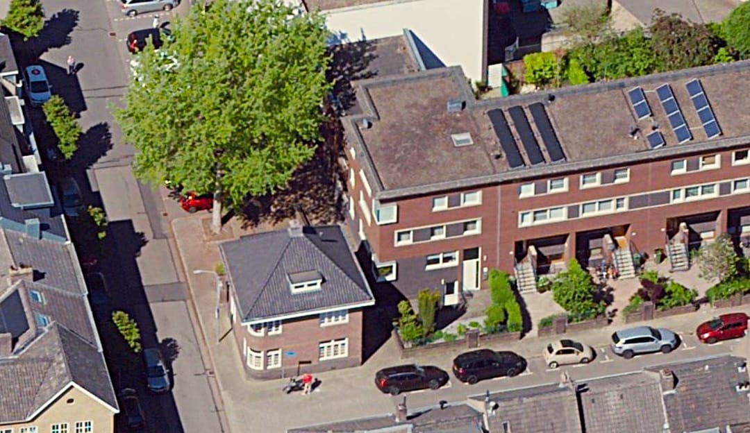 Bright Corner Apartment with Parking in Sought-After Villapark-Sint Pieter — 32