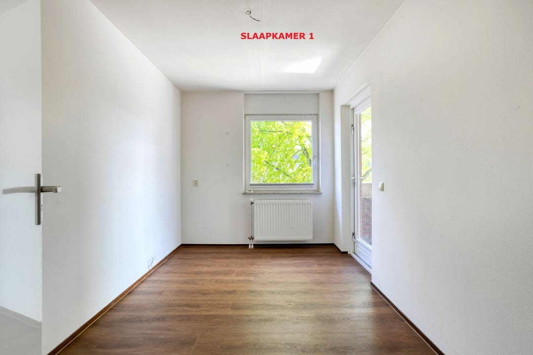 Bright Corner Apartment with Parking in Sought-After Villapark-Sint Pieter — 17