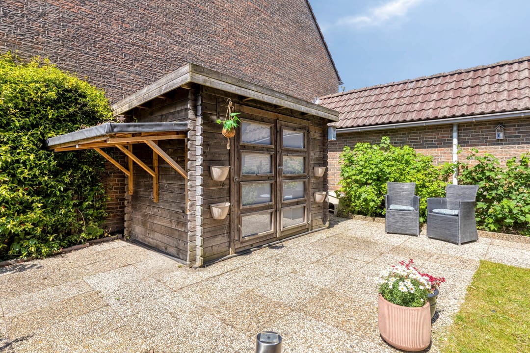 Spacious Corner Apartment with Large Southwest Facing Garden on the Ground Floor — 31