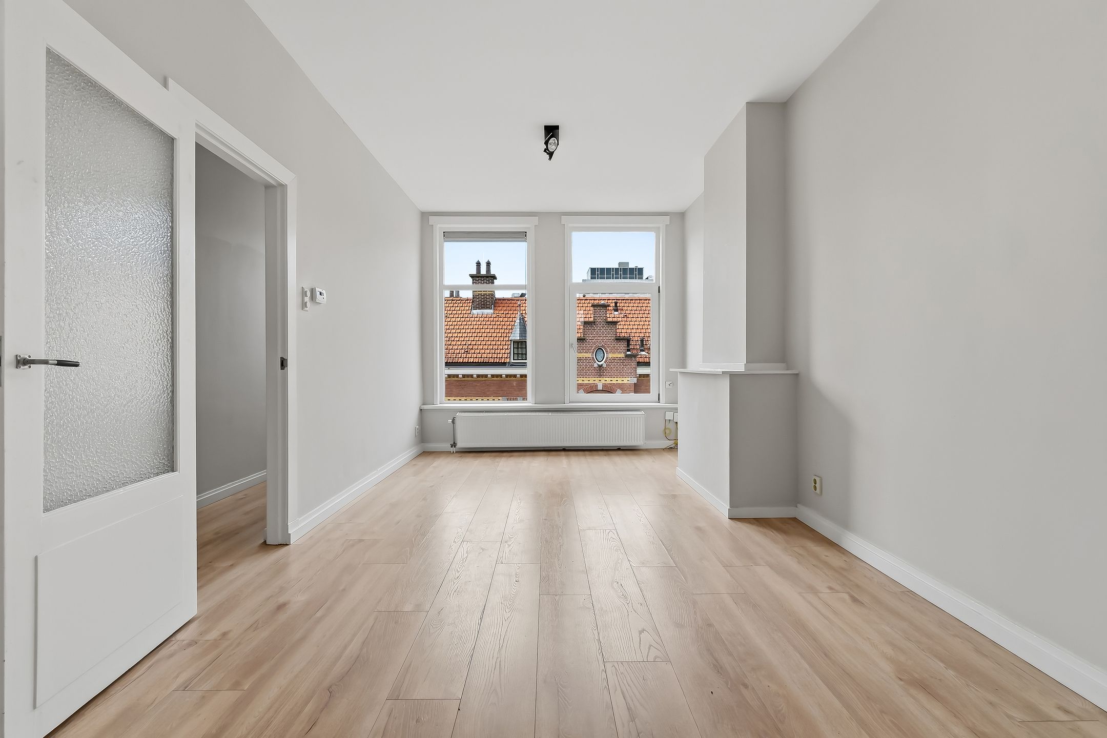 Photo 27 of Johannes Camphuijsstraat 78