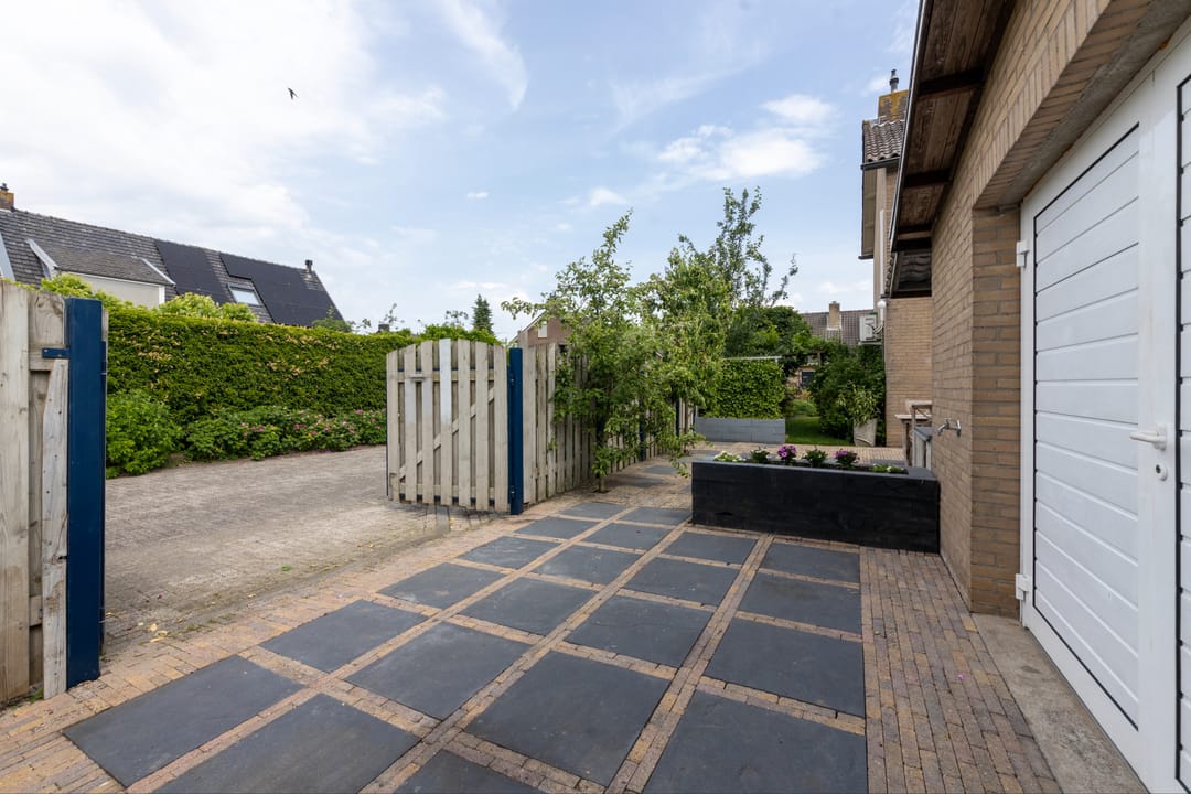 Photo 41 of Klaproosstraat 13