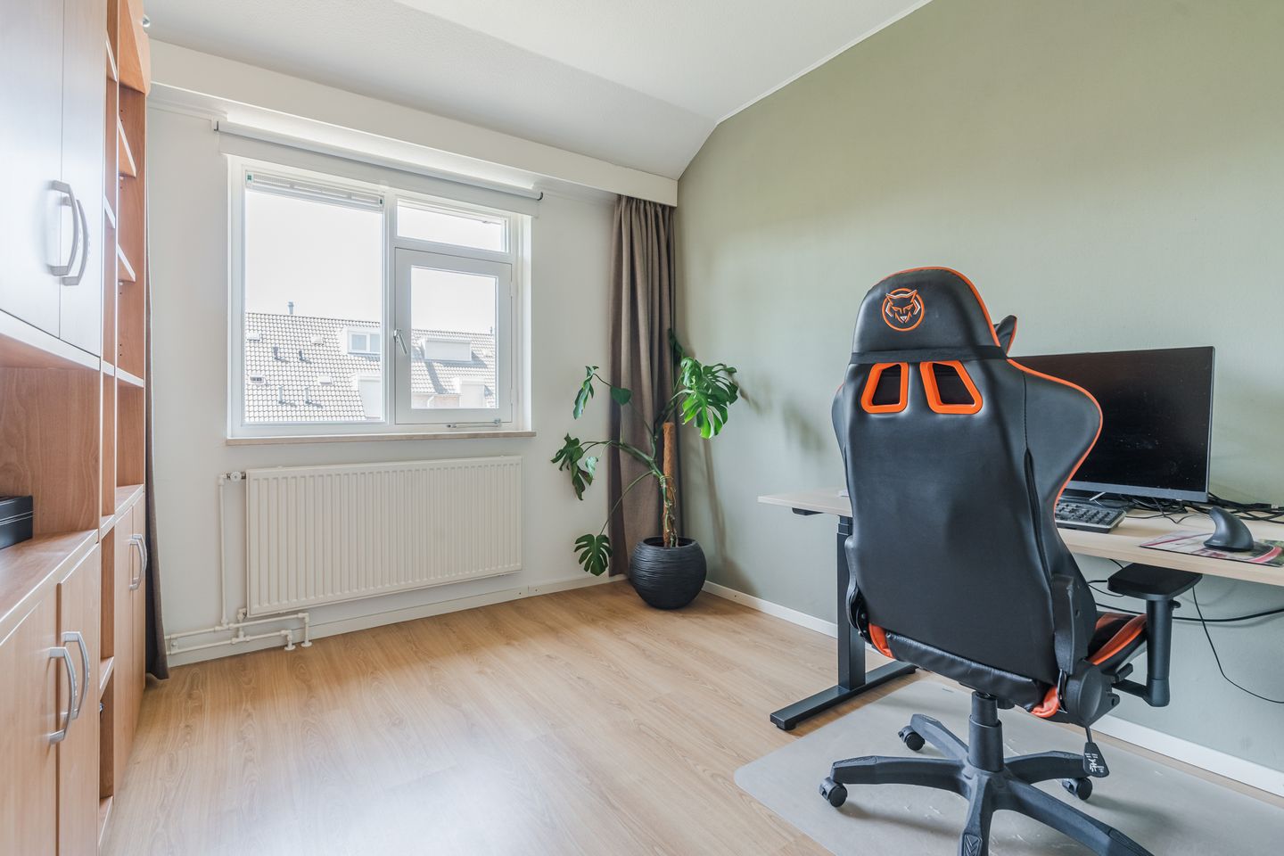 Spacious Corner Home with Modern Updates in Child-Friendly Veghel Neighborhood — 20