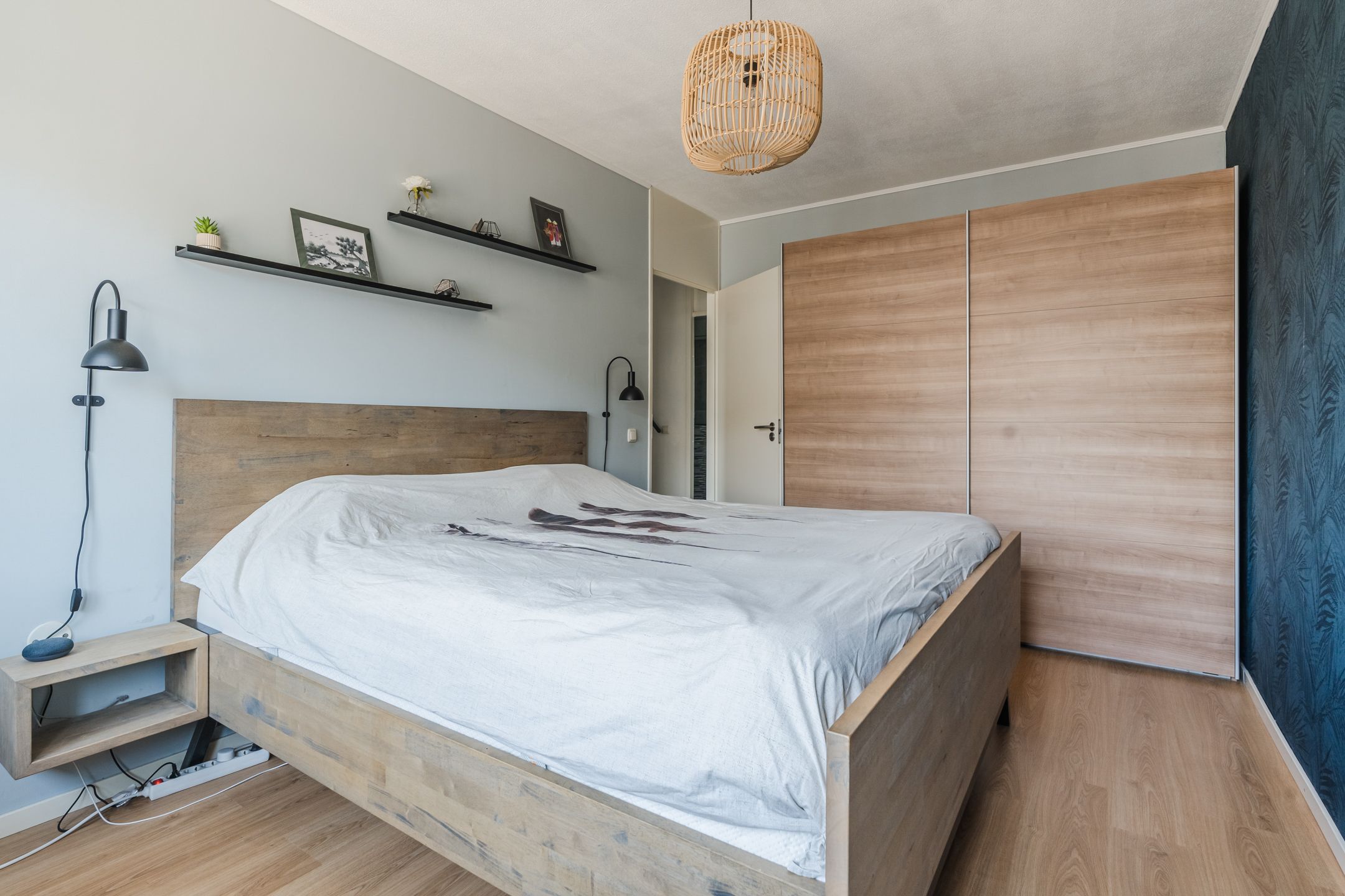 Spacious Corner Home with Modern Updates in Child-Friendly Veghel Neighborhood — 18