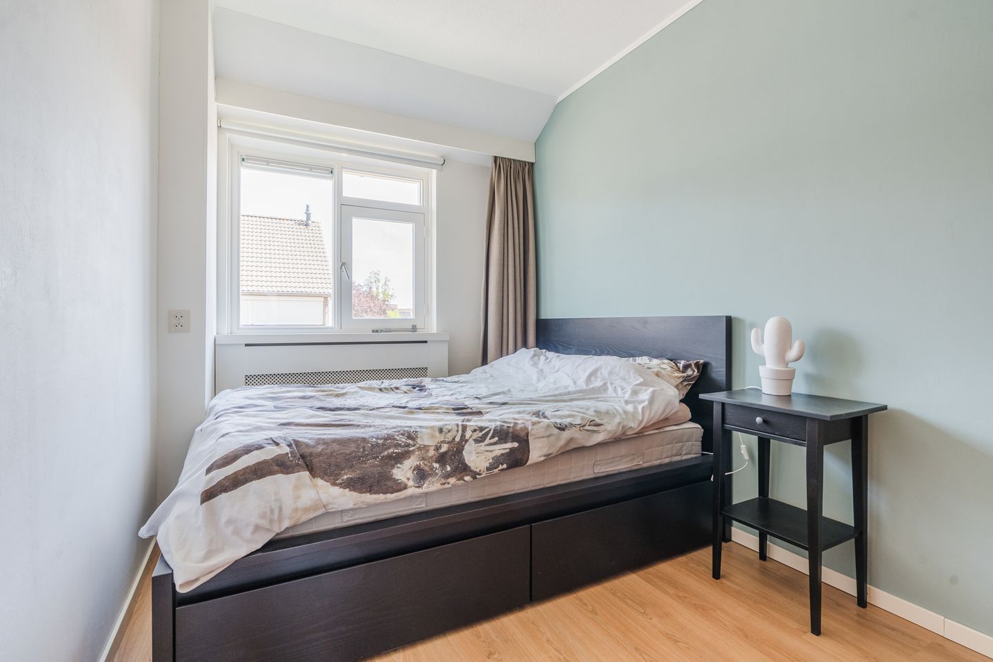 Spacious Corner Home with Modern Updates in Child-Friendly Veghel Neighborhood — 19