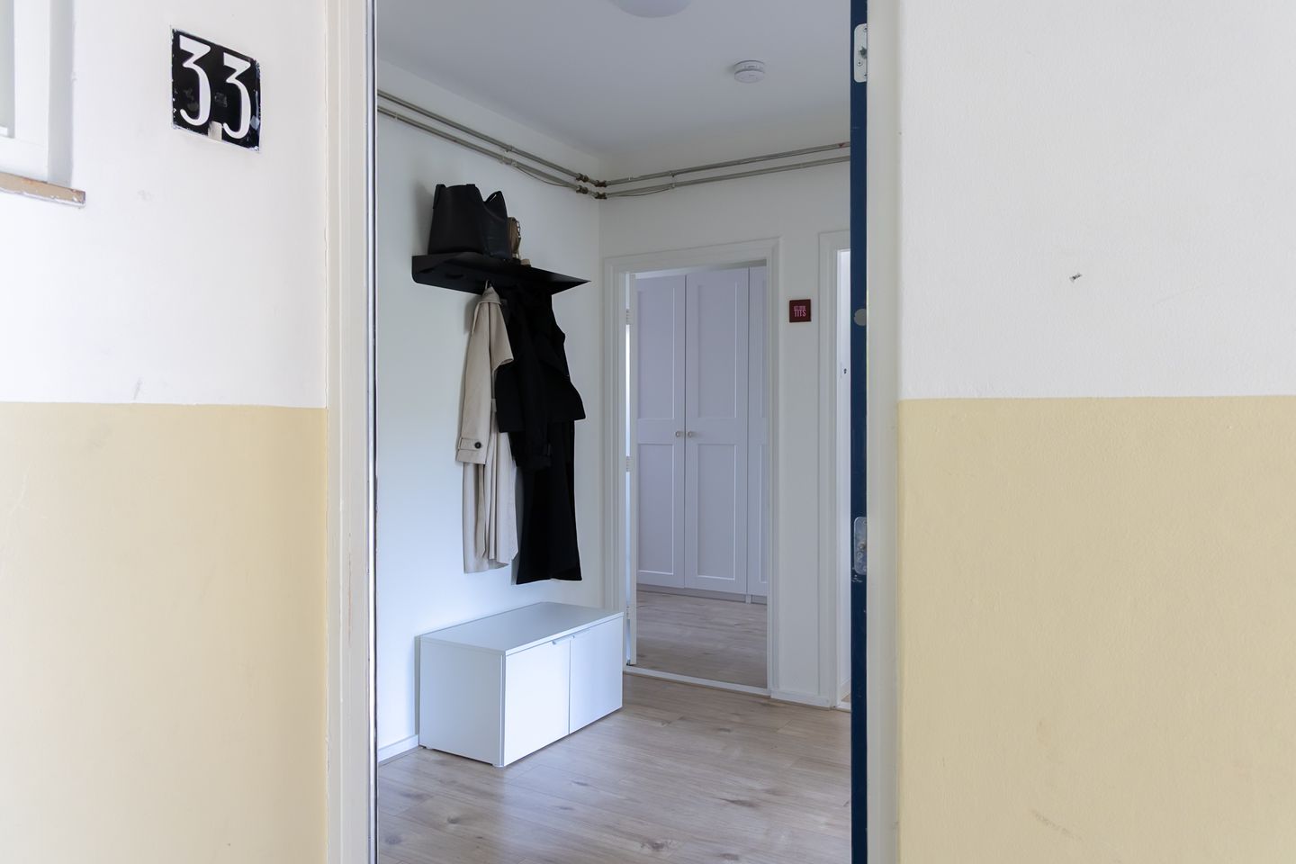 Photo 10 of Vriezenveenstraat 33
