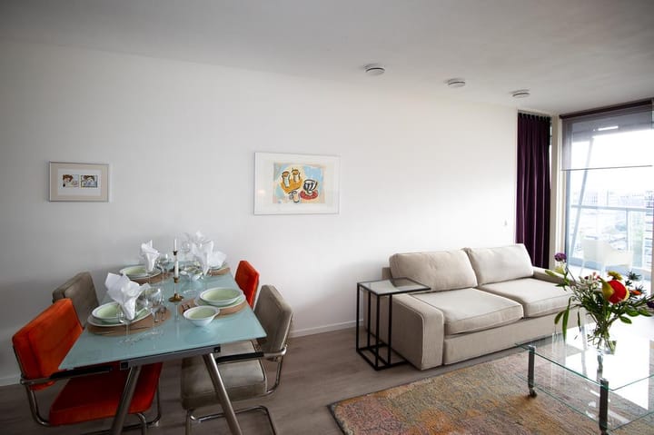 Appartement te huur: Kruisplein 910, Rotterdam