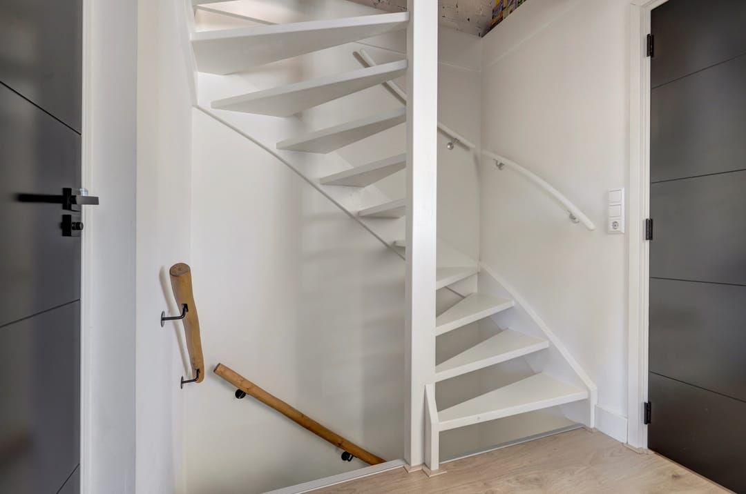 Move-in ready modernized terraced house in quiet Linschoten — 22
