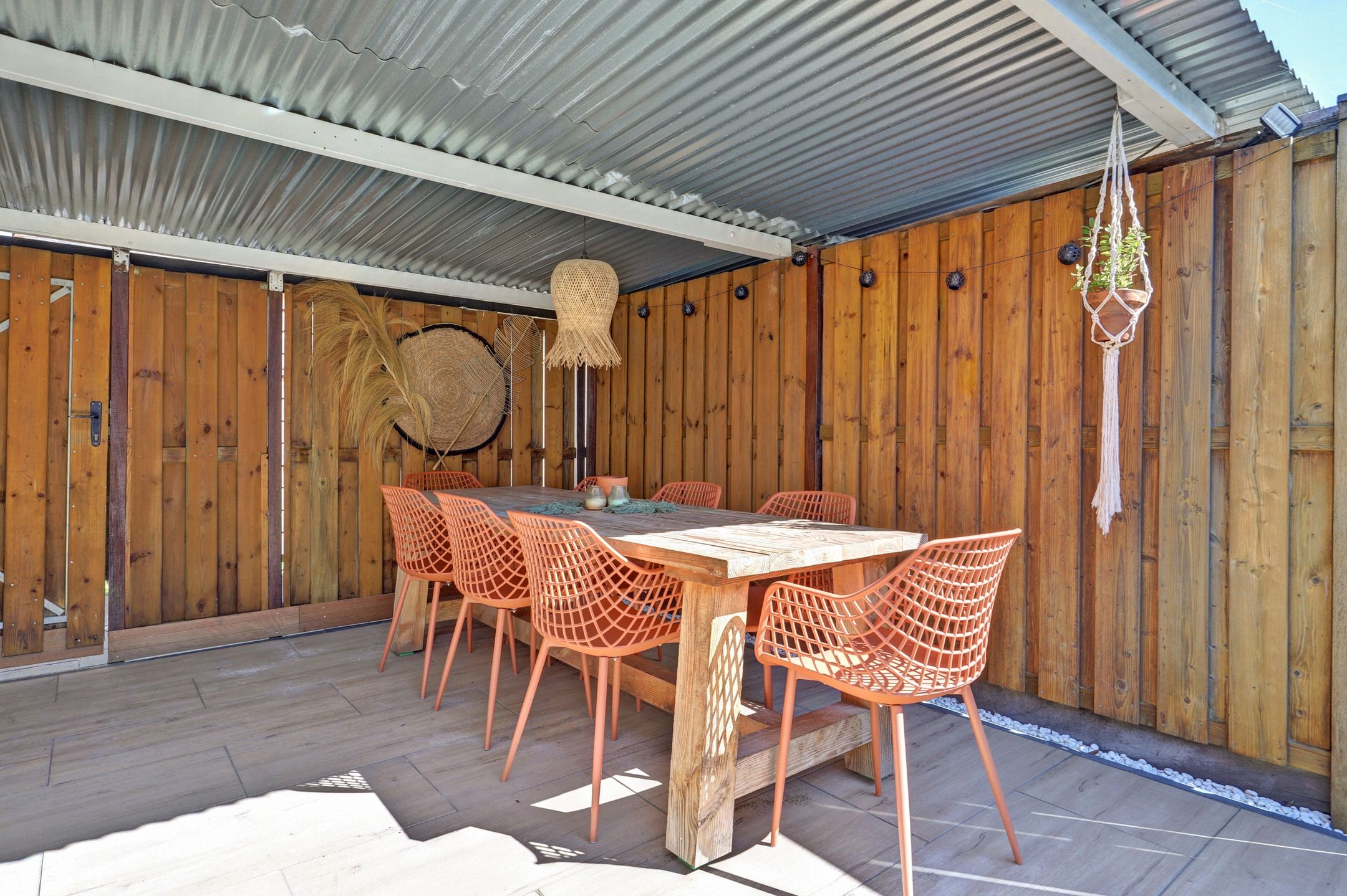Move-in ready modernized terraced house in quiet Linschoten — 36