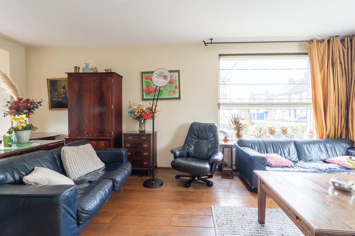 Vrijstaande woning te koop: Markstraat 51, Terheijden