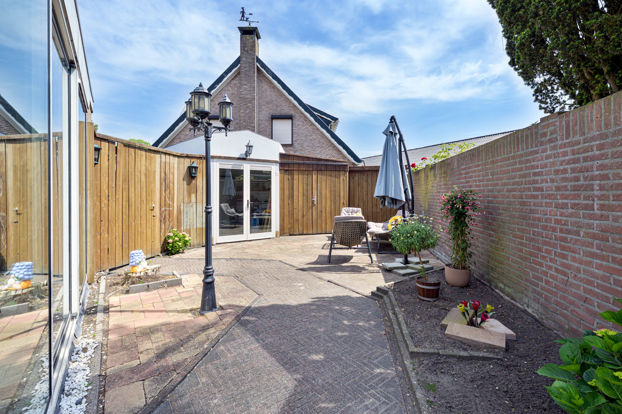 Photo 48 of Emmausstraat 5