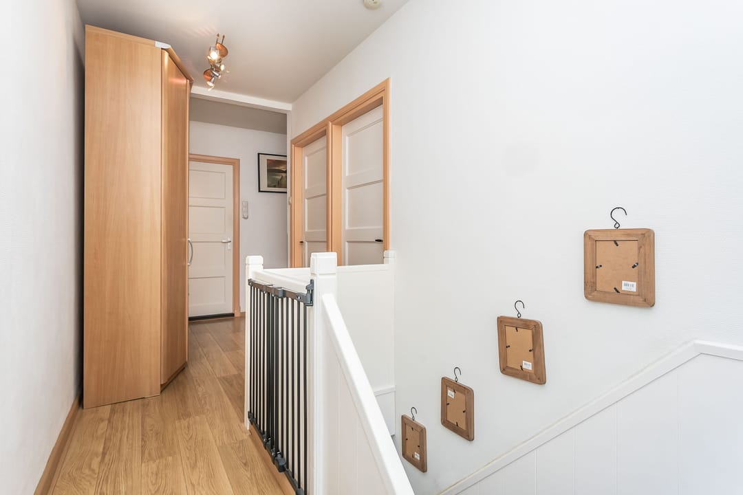 Photo 13 of Monseigneur Mannensstraat 12