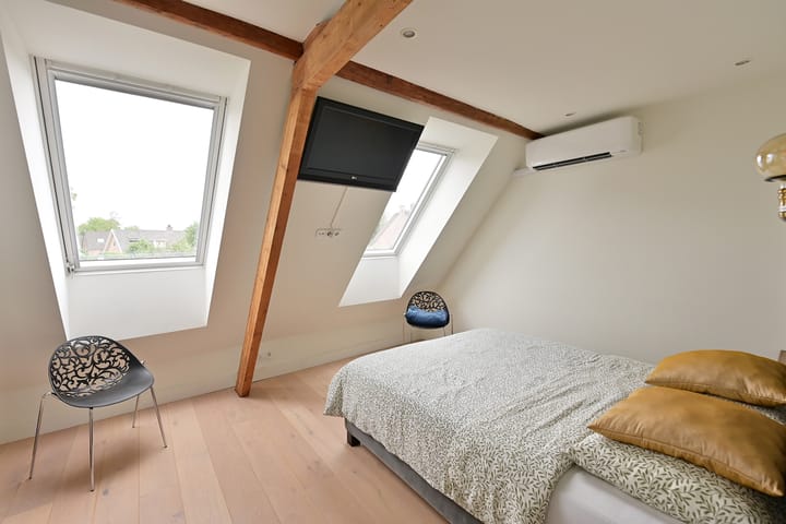 Appartement te koop: Kerkstraat 53, Huizen