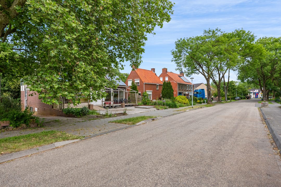 Photo 8 of H.F.Dresselhuisstraat 6