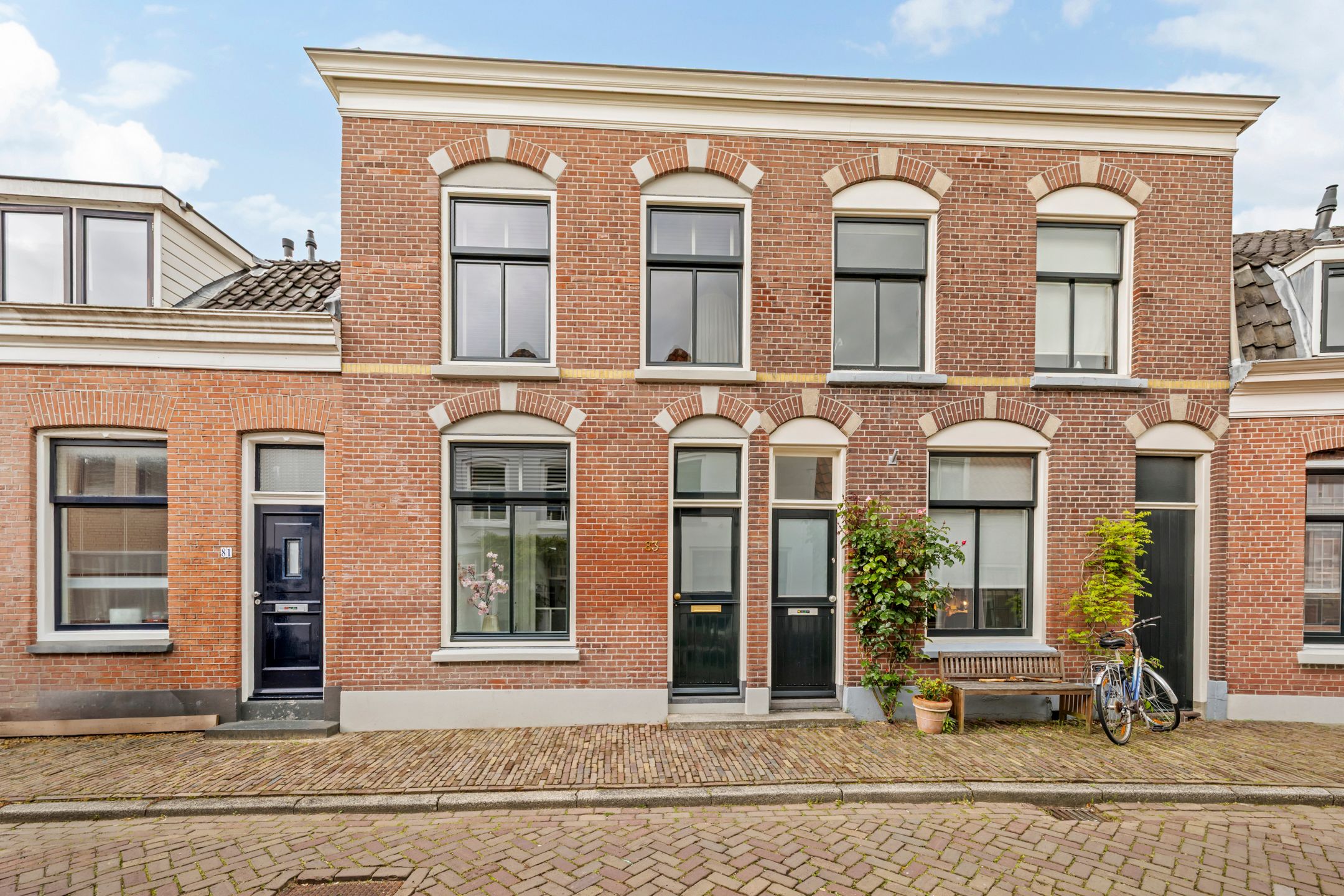 Middenstraat 83