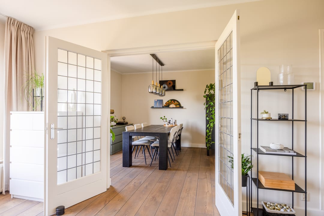 Spacious 4-room Apartment with Balcony in Popular Indische Buurt, Nijmegen — 16