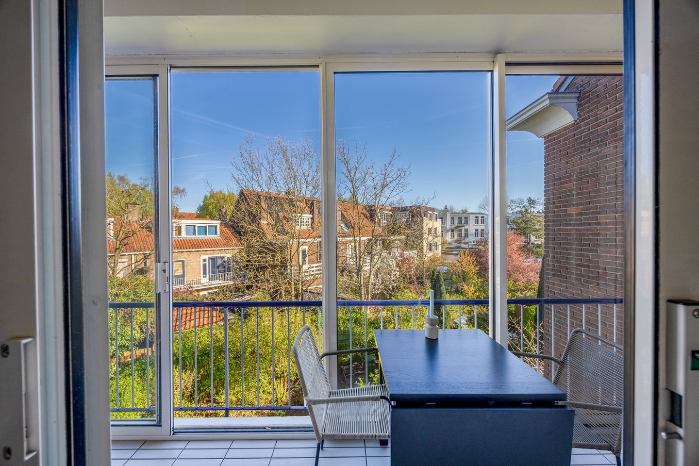 Spacious 4-room Apartment with Balcony in Popular Indische Buurt, Nijmegen — 35
