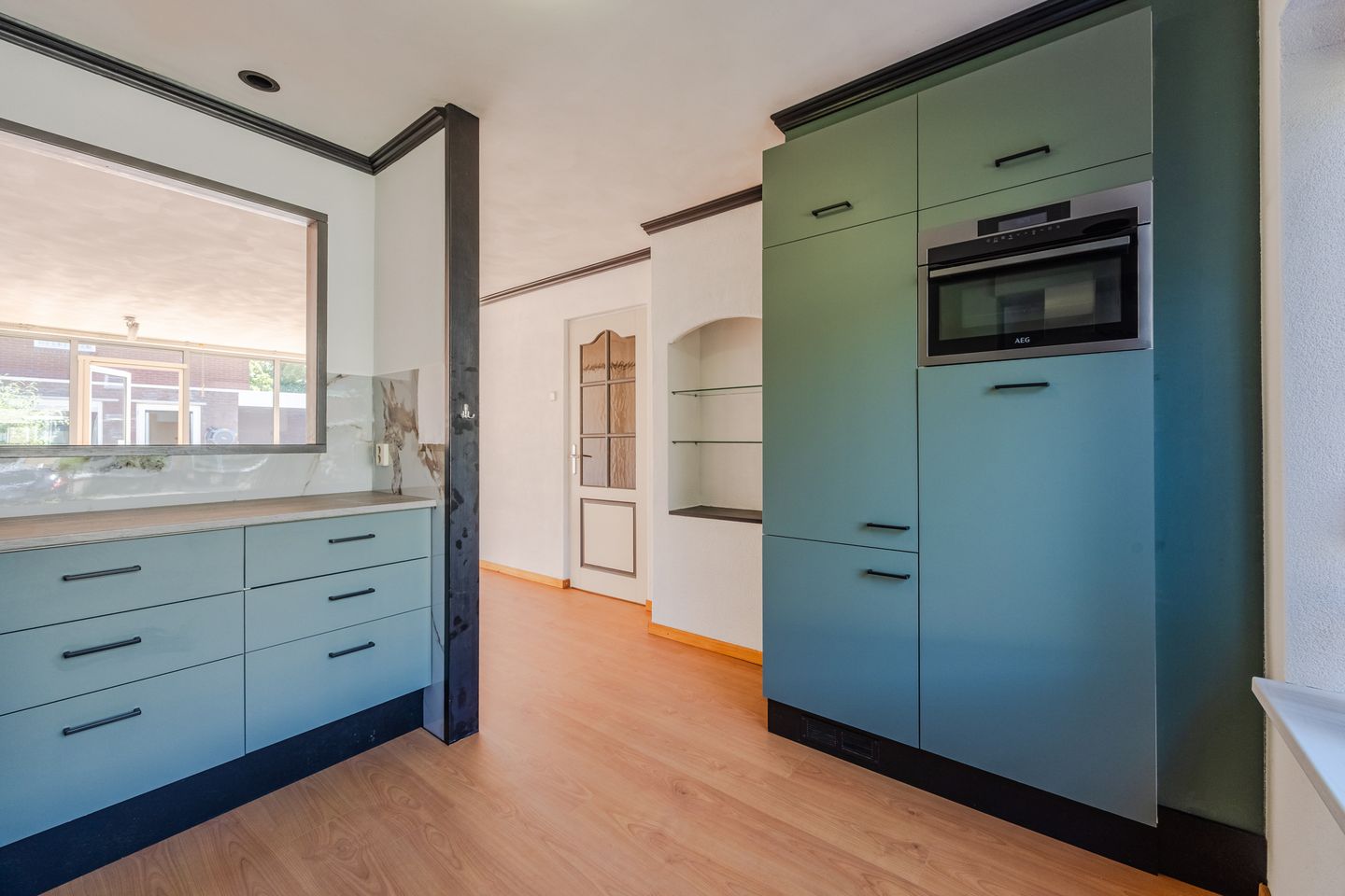 Spacious and Sustainable Corner Home with Private Garage in Oud Dongen — 20