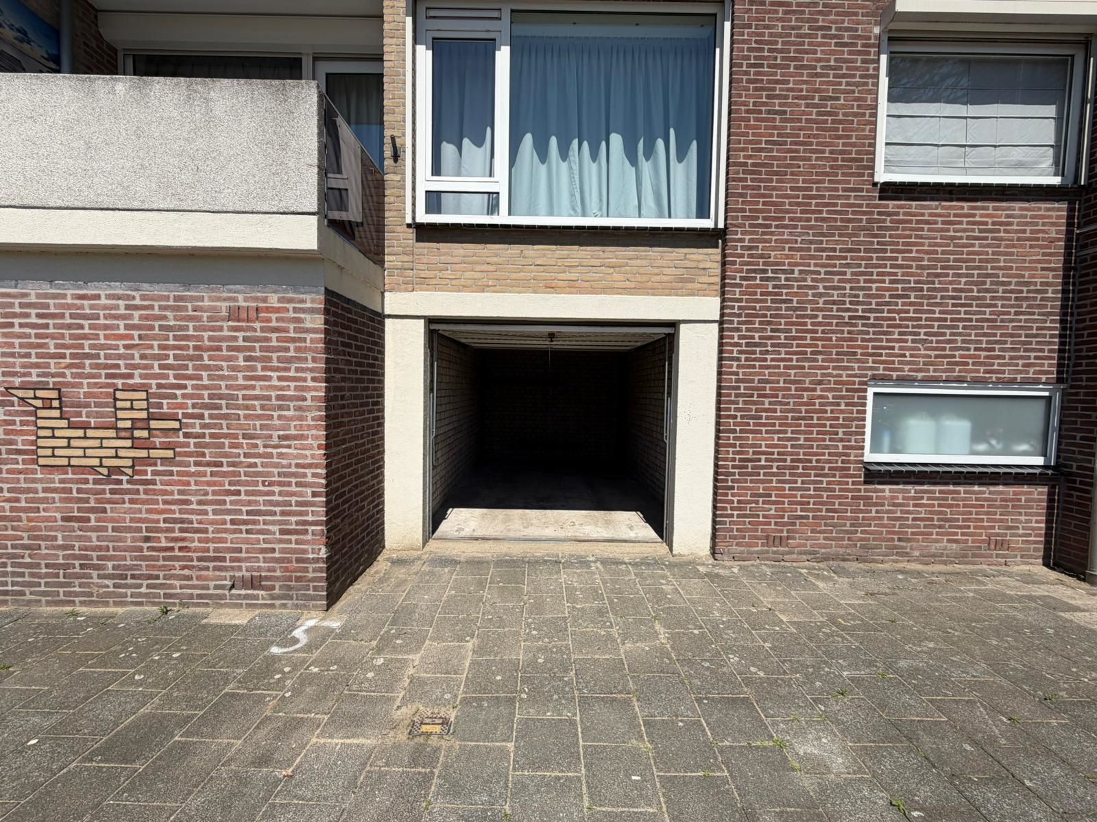 Photo 12 of Rooseveltlaan